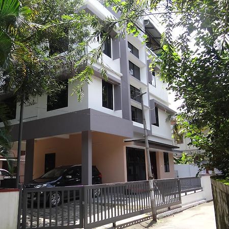 Anchorage Serviced Apartments Kochi Esterno foto